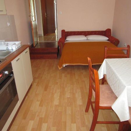 Ivic Apartments Vodice Croatia Exteriör bild