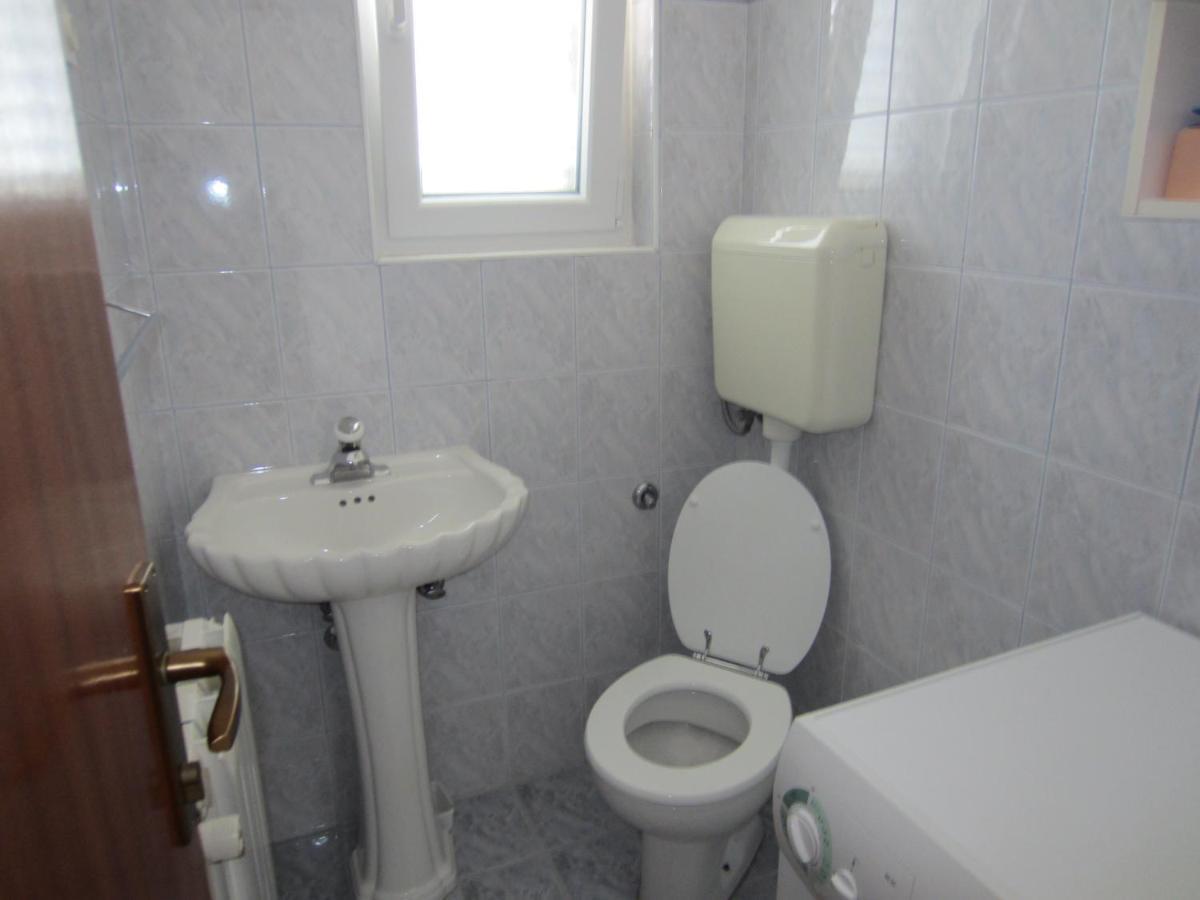 Ivic Apartments Vodice Croatia Exteriör bild