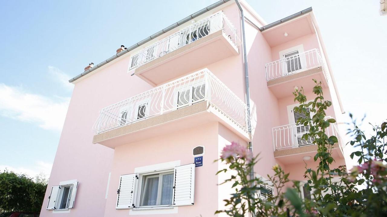 Ivic Apartments Vodice Croatia Exteriör bild