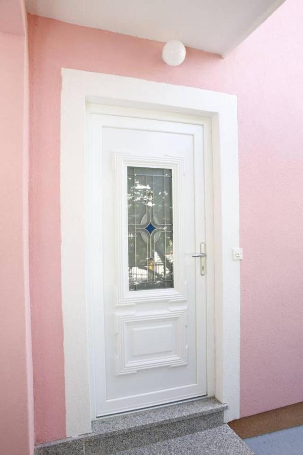 Ivic Apartments Vodice Croatia Exteriör bild